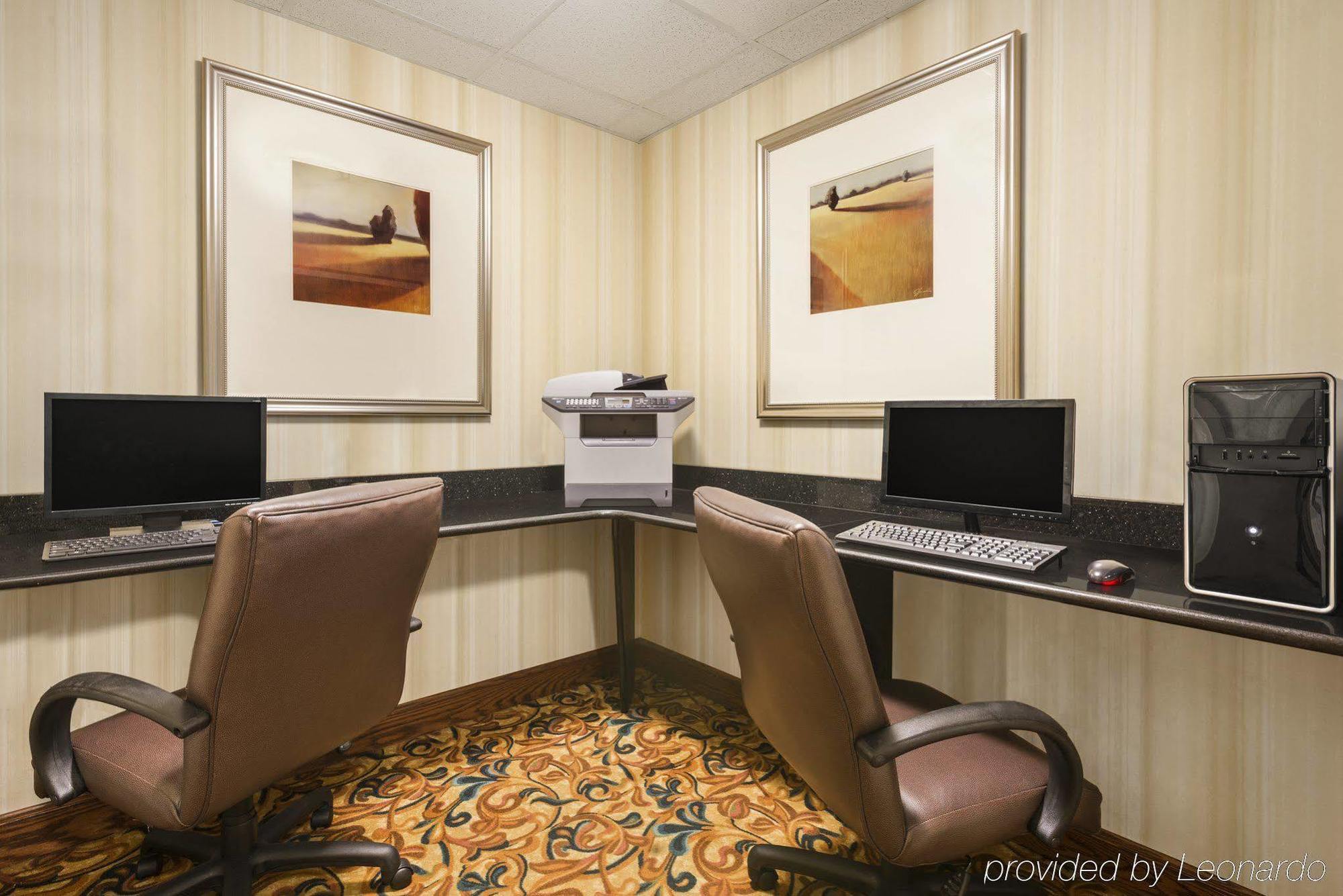 Seffner Inn And Suites ภายนอก รูปภาพ